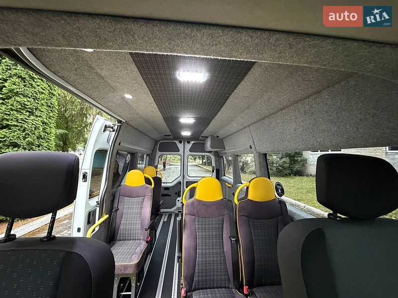 Мікроавтобус Renault Master 2017 в Кореці