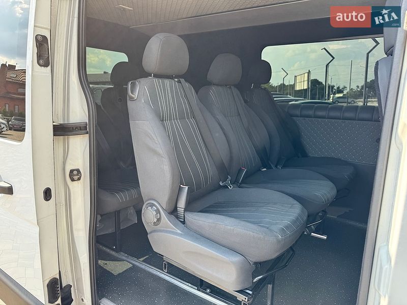Мінівен Renault Master 2017 в Рівному фото 5 Мінівен Renault Master 2017 в Рівному