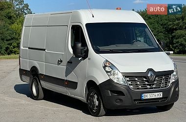Вантажний фургон Renault Master 2016 в Кореці
