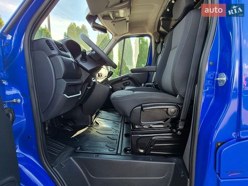 Грузовой фургон Renault Master 2022 в Дубно