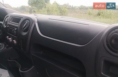 Вантажопасажирський фургон Renault Master 2019 в Дубні фото 21 Вантажопасажирський фургон Renault Master 2019 в Дубні