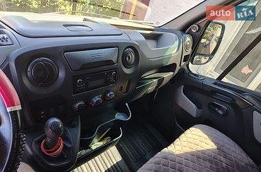 Вантажний фургон Renault Master 2015 в Лубнах