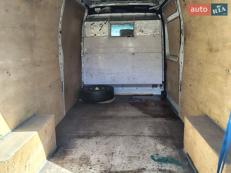 Вантажний фургон Renault Master 2015 в Лубнах