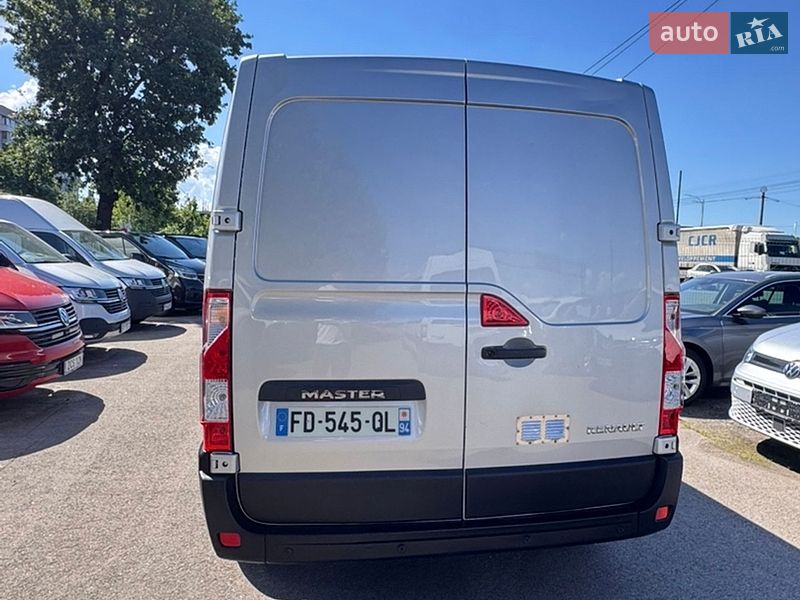 Вантажний фургон Renault Master 2018 в Києві