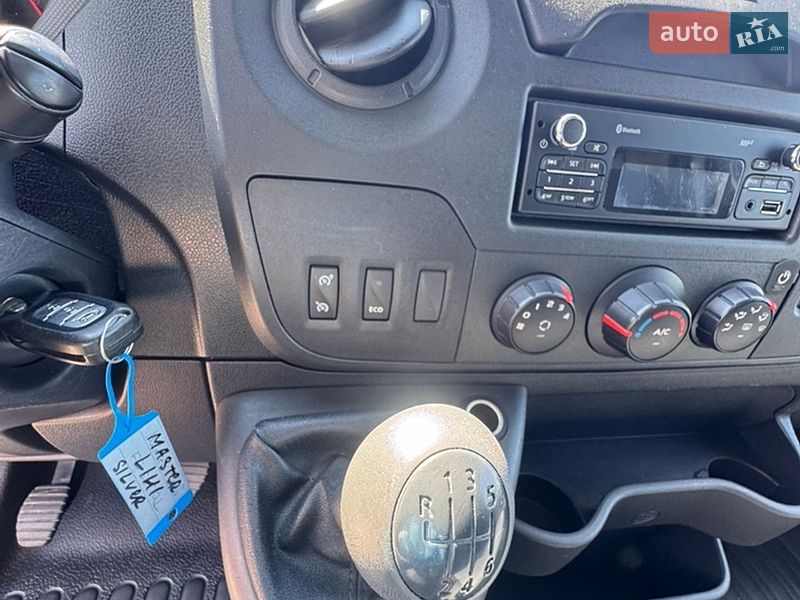 Вантажний фургон Renault Master 2018 в Києві