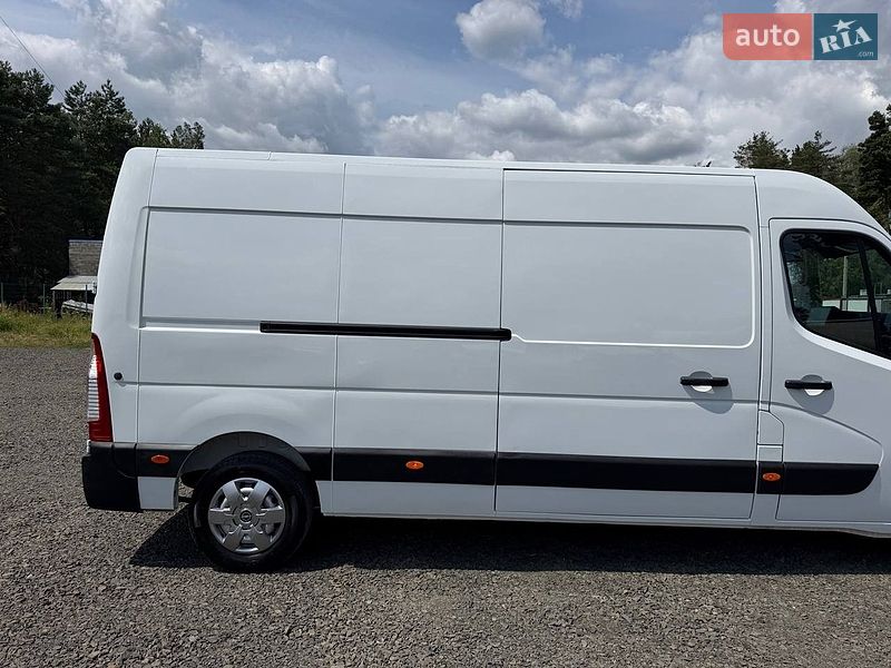 Вантажний фургон Renault Master 2021 в Дніпрі