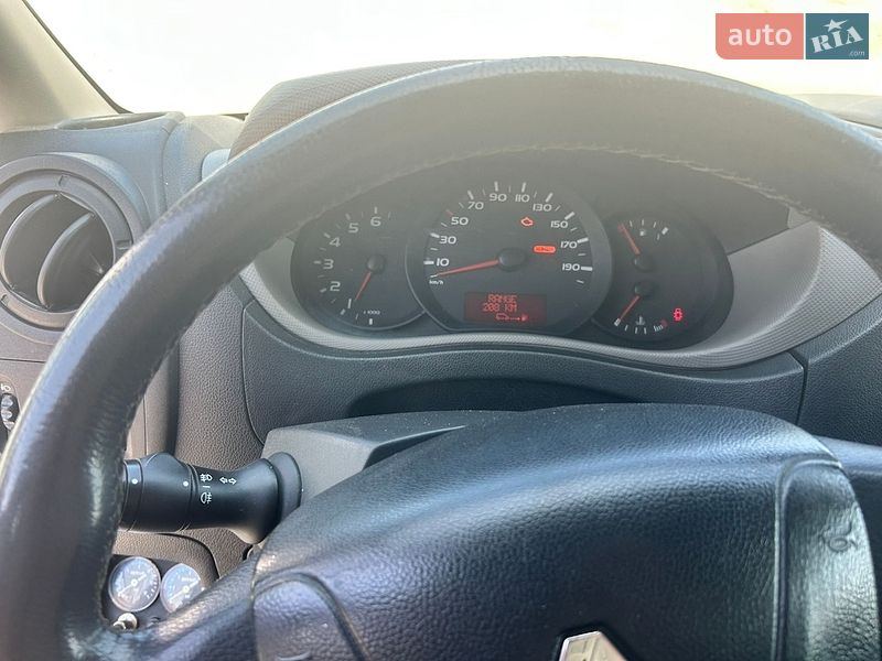 Микроавтобус грузовой (до 3,5т) Renault Master 2014 в Тернополе