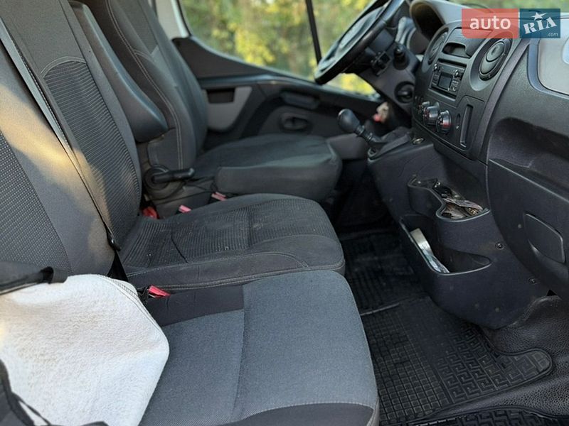 Інші вантажівки Renault Master 2016 в Полтаві