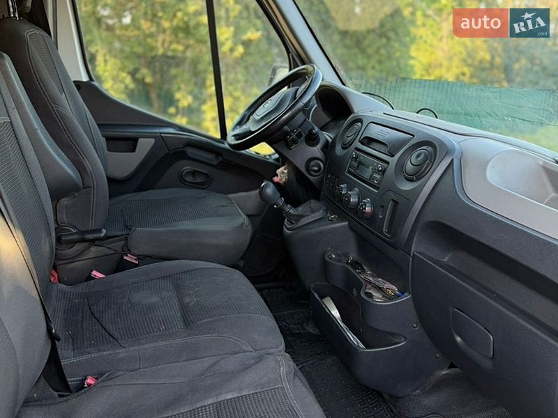 Інші вантажівки Renault Master 2016 в Полтаві