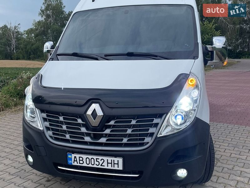 Вантажний фургон Renault Master 2016 в Липовці