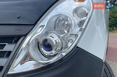 Вантажний фургон Renault Master 2016 в Липовці