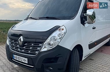 Вантажний фургон Renault Master 2016 в Липовці