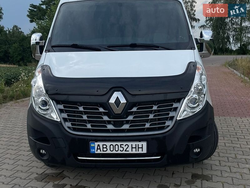 Вантажний фургон Renault Master 2016 в Липовці
