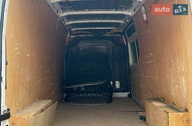 Вантажний фургон Renault Master 2016 в Липовці