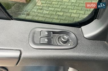 Вантажний фургон Renault Master 2016 в Липовці