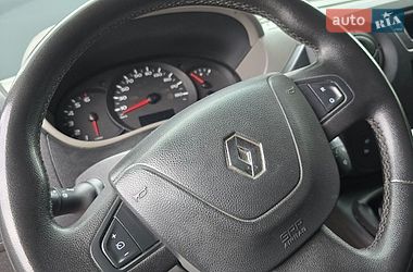Грузовой фургон Renault Master 2016 в Обухове
