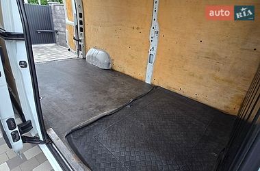 Грузовой фургон Renault Master 2016 в Обухове