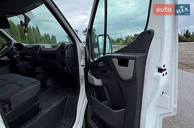 Грузовой фургон Renault Master 2016 в Киеве