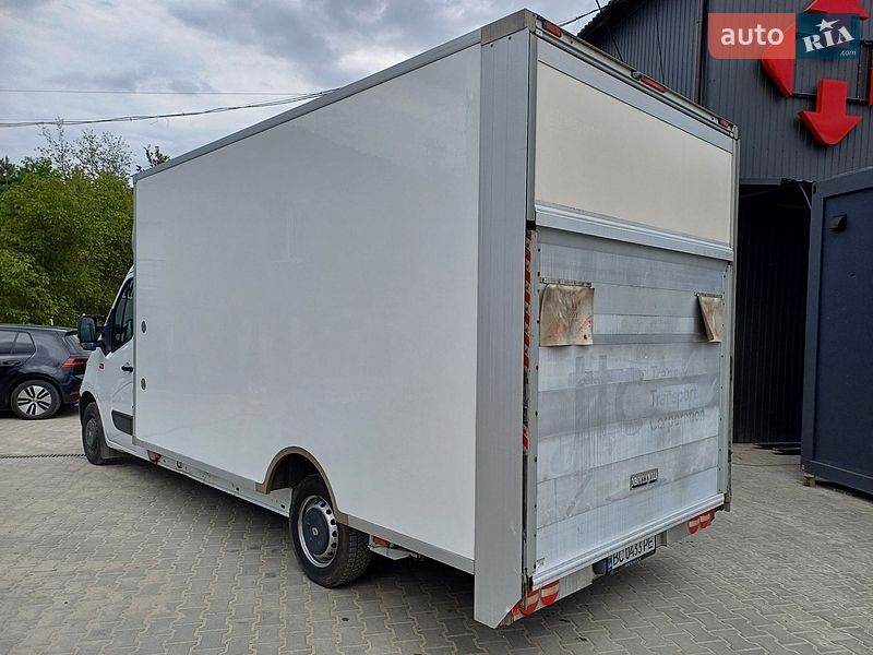 Вантажний фургон Renault Master 2019 в Мостиській