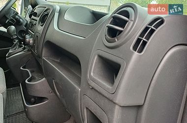 Вантажний фургон Renault Master 2019 в Мостиській