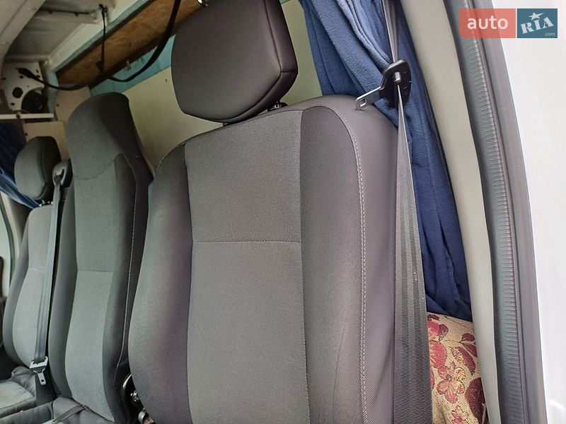 Вантажний фургон Renault Master 2019 в Мостиській