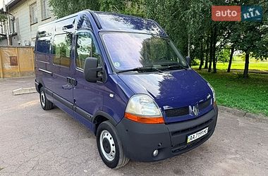 Мінівен Renault Master 2004 в Миргороді