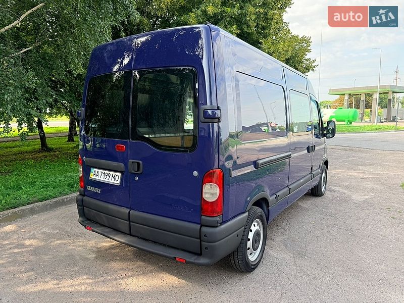 Мінівен Renault Master 2004 в Миргороді