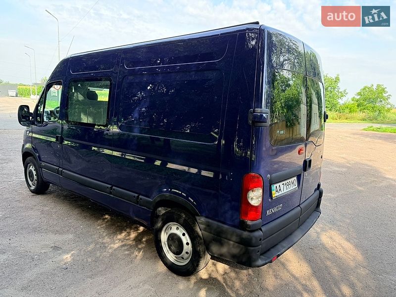 Мінівен Renault Master 2004 в Миргороді
