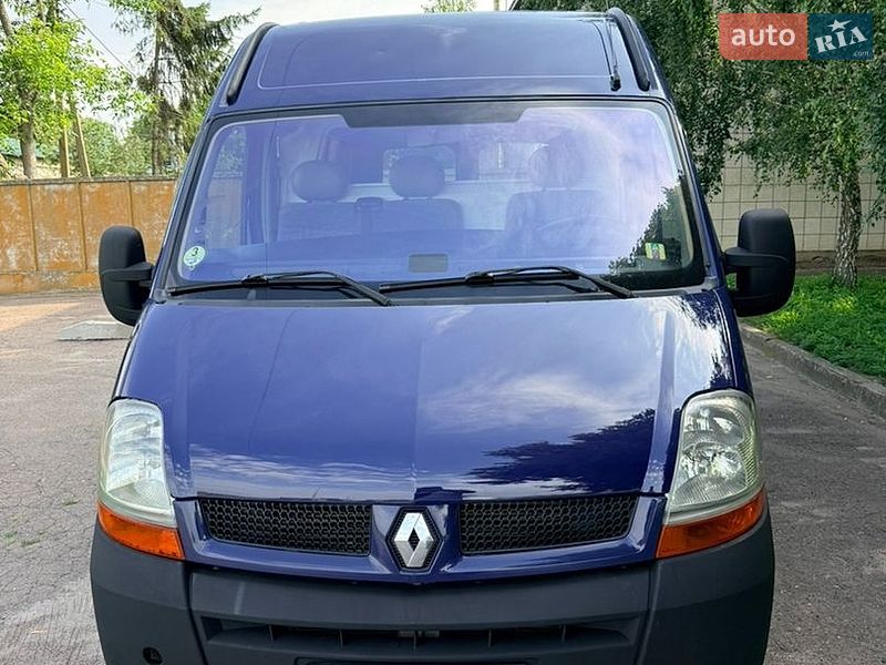 Мінівен Renault Master 2004 в Миргороді