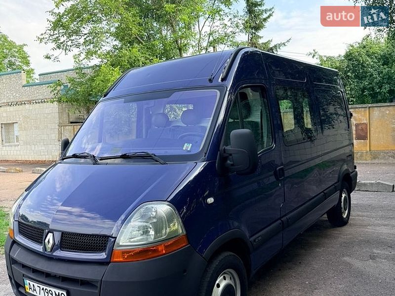 Мінівен Renault Master 2004 в Миргороді
