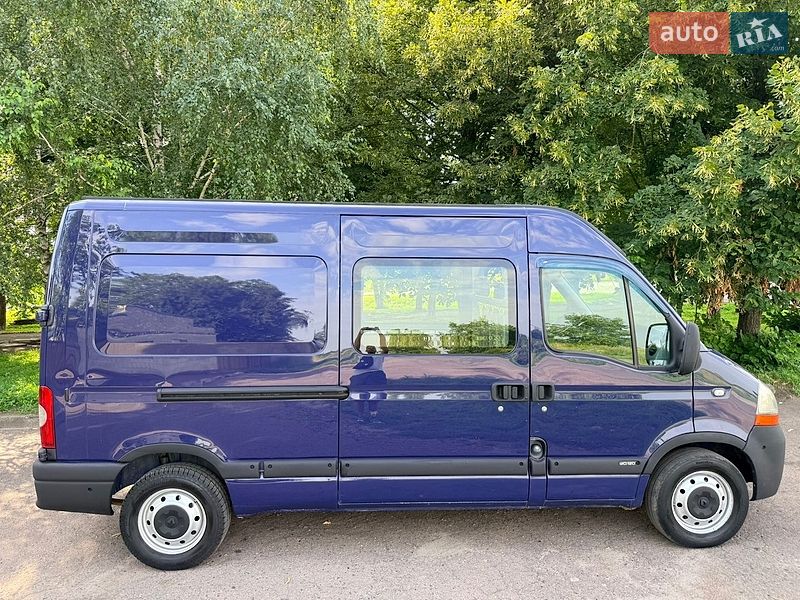 Мінівен Renault Master 2004 в Миргороді