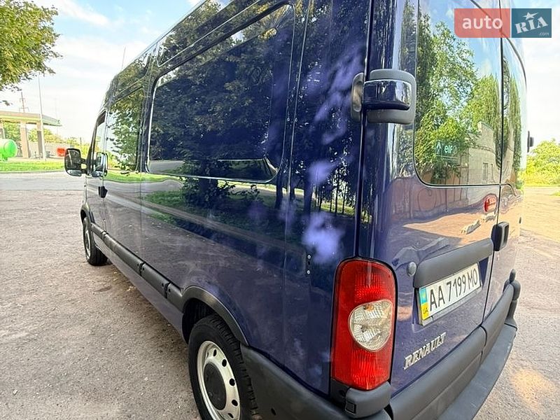 Мінівен Renault Master 2004 в Миргороді