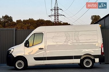 Вантажний фургон Renault Master 2022 в Тернополі