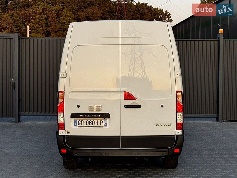 Вантажний фургон Renault Master 2022 в Тернополі