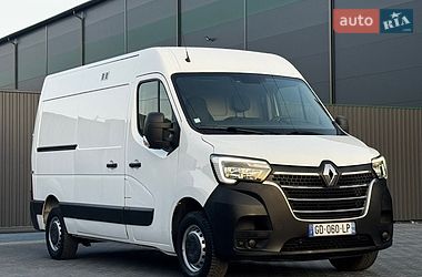 Вантажний фургон Renault Master 2022 в Тернополі