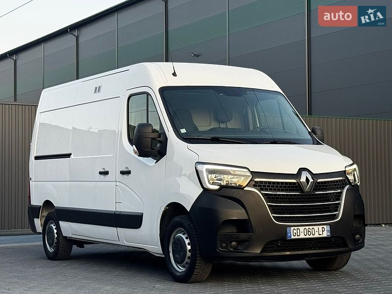 Вантажний фургон Renault Master 2022 в Тернополі