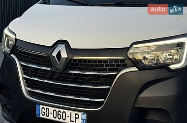 Вантажний фургон Renault Master 2022 в Тернополі