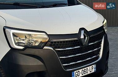 Вантажний фургон Renault Master 2022 в Тернополі