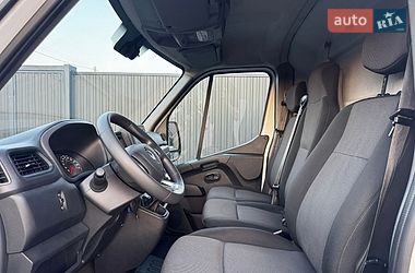 Вантажний фургон Renault Master 2022 в Тернополі