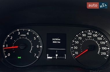Вантажний фургон Renault Master 2022 в Тернополі