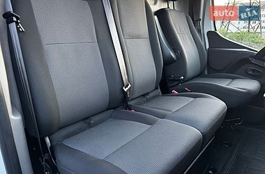 Вантажний фургон Renault Master 2022 в Тернополі