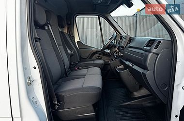 Вантажний фургон Renault Master 2022 в Тернополі