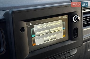 Вантажний фургон Renault Master 2022 в Тернополі