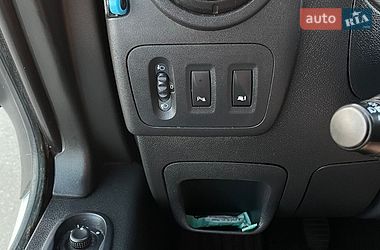 Грузовой фургон Renault Master 2015 в Киеве фото 14 Грузовой фургон Renault Master 2015 в Киеве