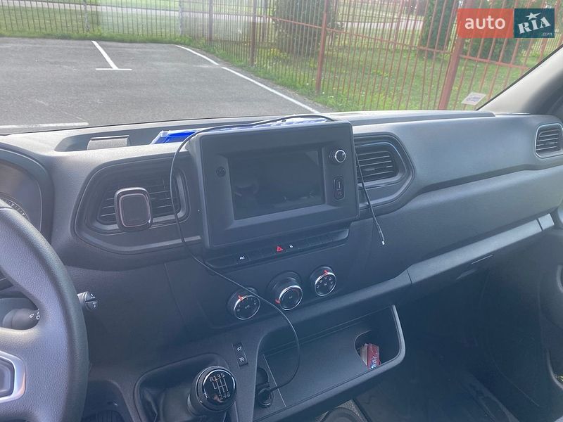 Вантажний фургон Renault Master 2023 в Луцьку