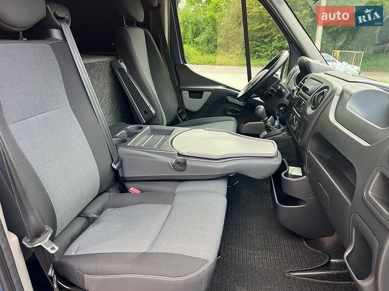 Грузовой фургон Renault Master 2018 в Коломые