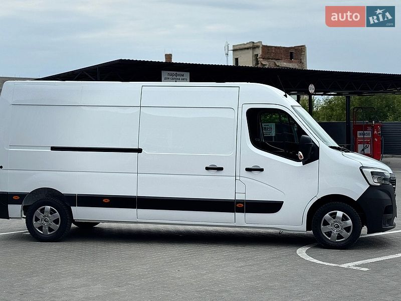Вантажний фургон Renault Master 2023 в Дубні