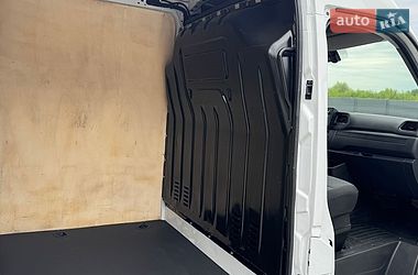 Вантажний фургон Renault Master 2023 в Дубні