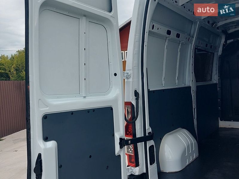 Грузовой фургон Renault Master 2019 в Млинове фото 17 Грузовой фургон Renault Master 2019 в Млинове