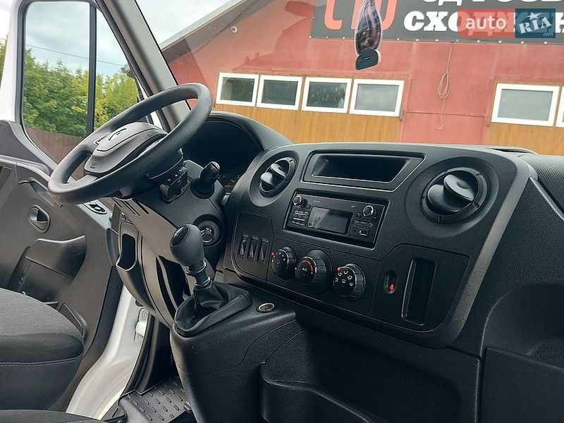 Грузовой фургон Renault Master 2019 в Млинове фото 34 Грузовой фургон Renault Master 2019 в Млинове